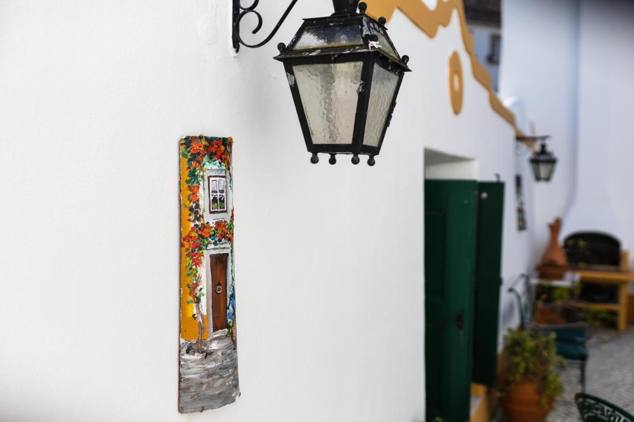 Casa De S. Thiago Do Castelo Hotel Obidos Bagian luar foto