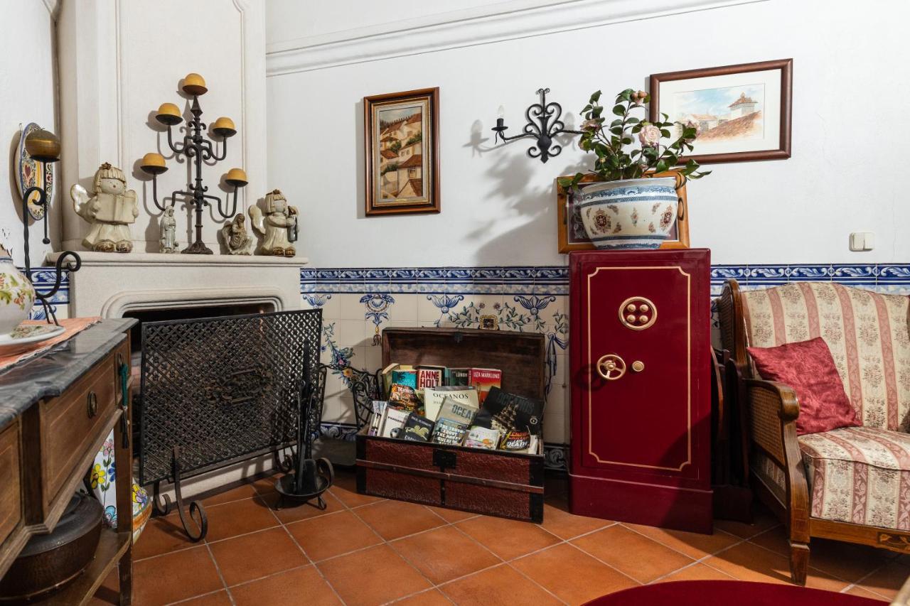 Casa De S. Thiago Do Castelo Hotel Obidos Bagian luar foto
