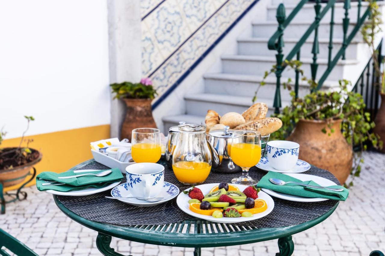 Casa De S. Thiago Do Castelo Hotel Obidos Bagian luar foto