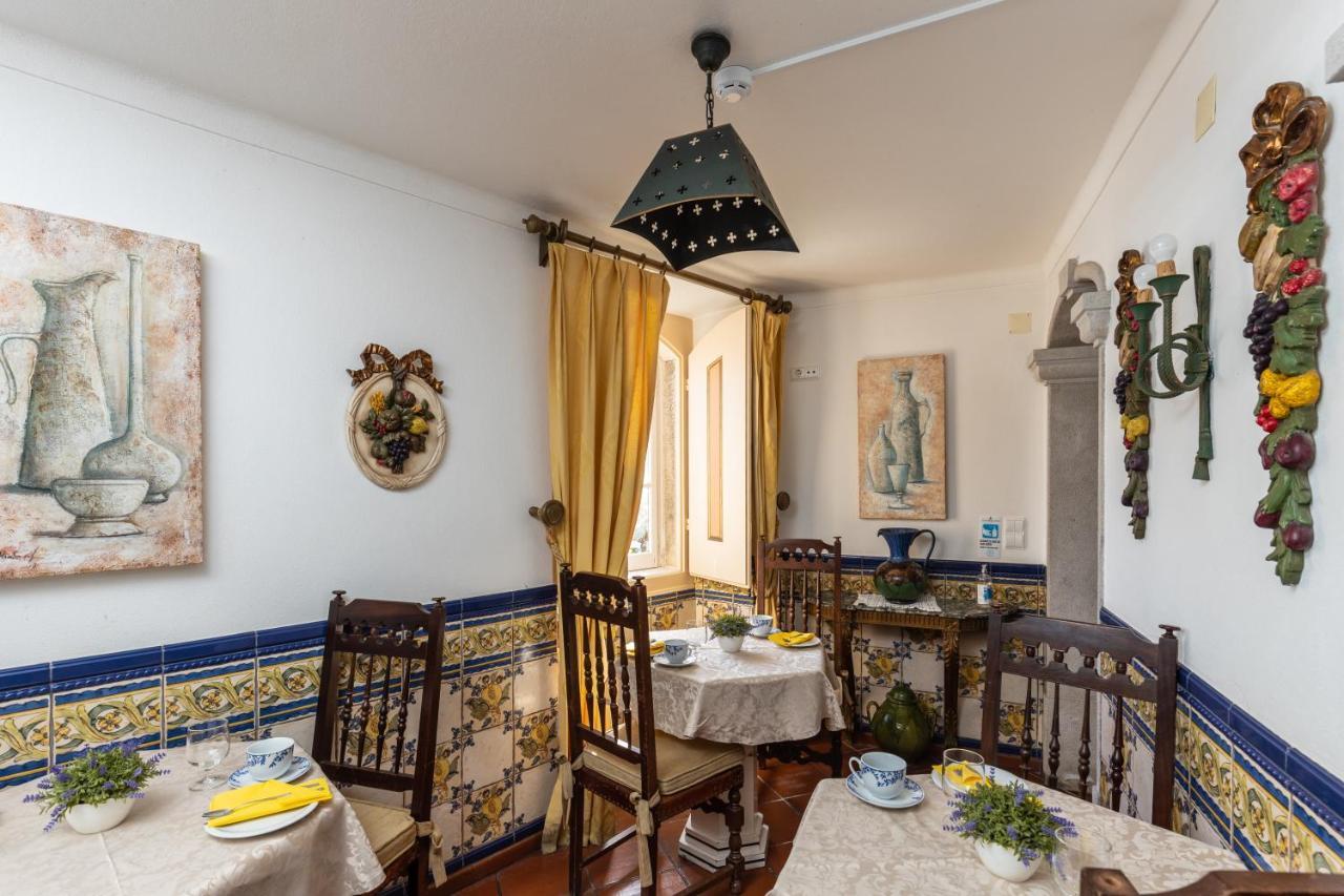 Casa De S. Thiago Do Castelo Hotel Obidos Bagian luar foto