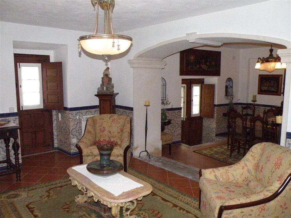 Casa De S. Thiago Do Castelo Hotel Obidos Bagian luar foto