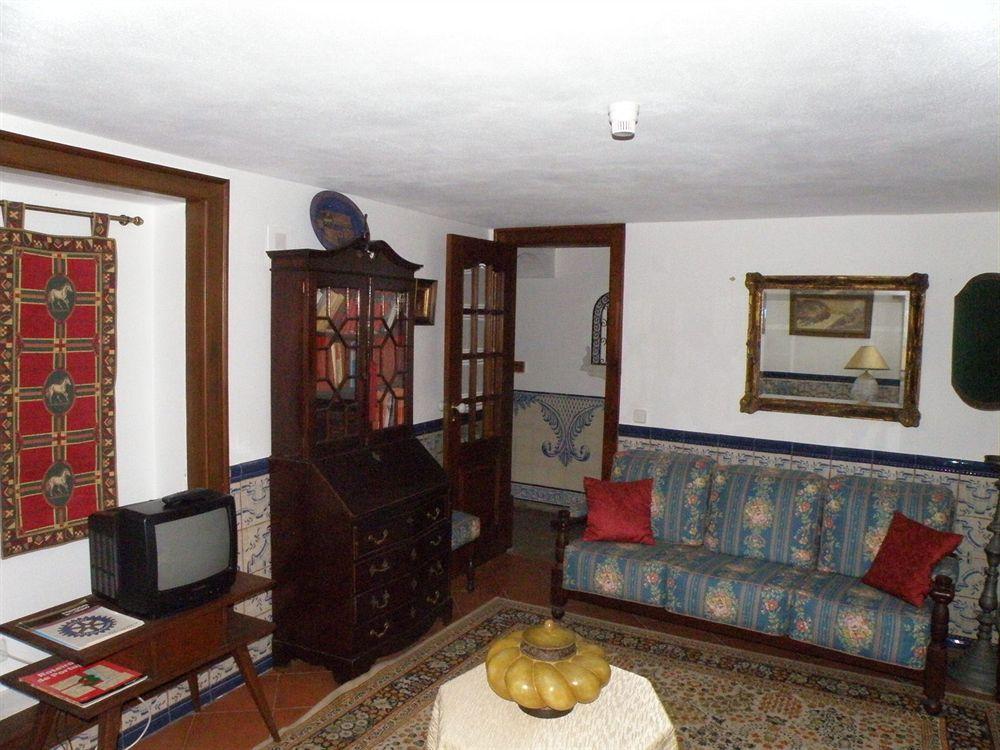Casa De S. Thiago Do Castelo Hotel Obidos Bagian luar foto