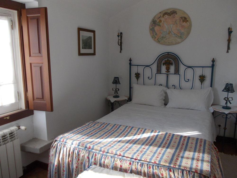 Casa De S. Thiago Do Castelo Hotel Obidos Bagian luar foto