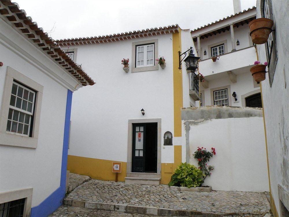 Casa De S. Thiago Do Castelo Hotel Obidos Bagian luar foto